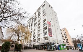 Ratusz Arsenał Modern City Apartment